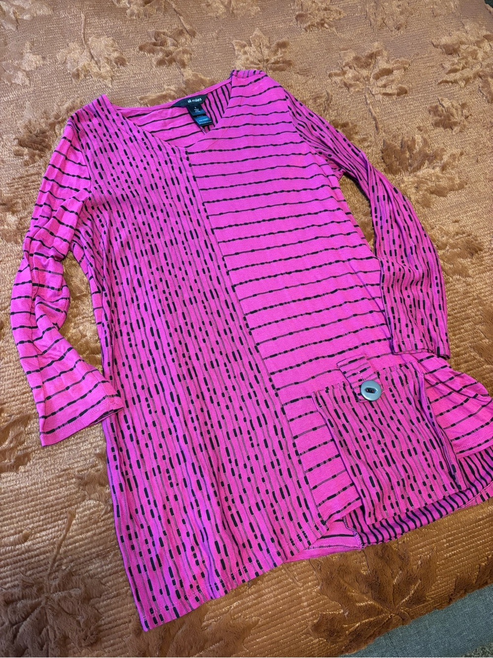 Ali Miles Hot Pink Striped V-Neck Tunic with Pocket Detail